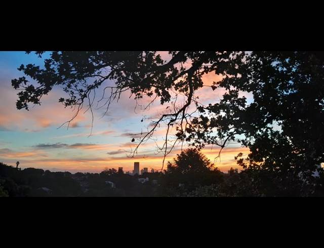 2 BEDROOM HOUSE FOR SALE IN KENSINGTON